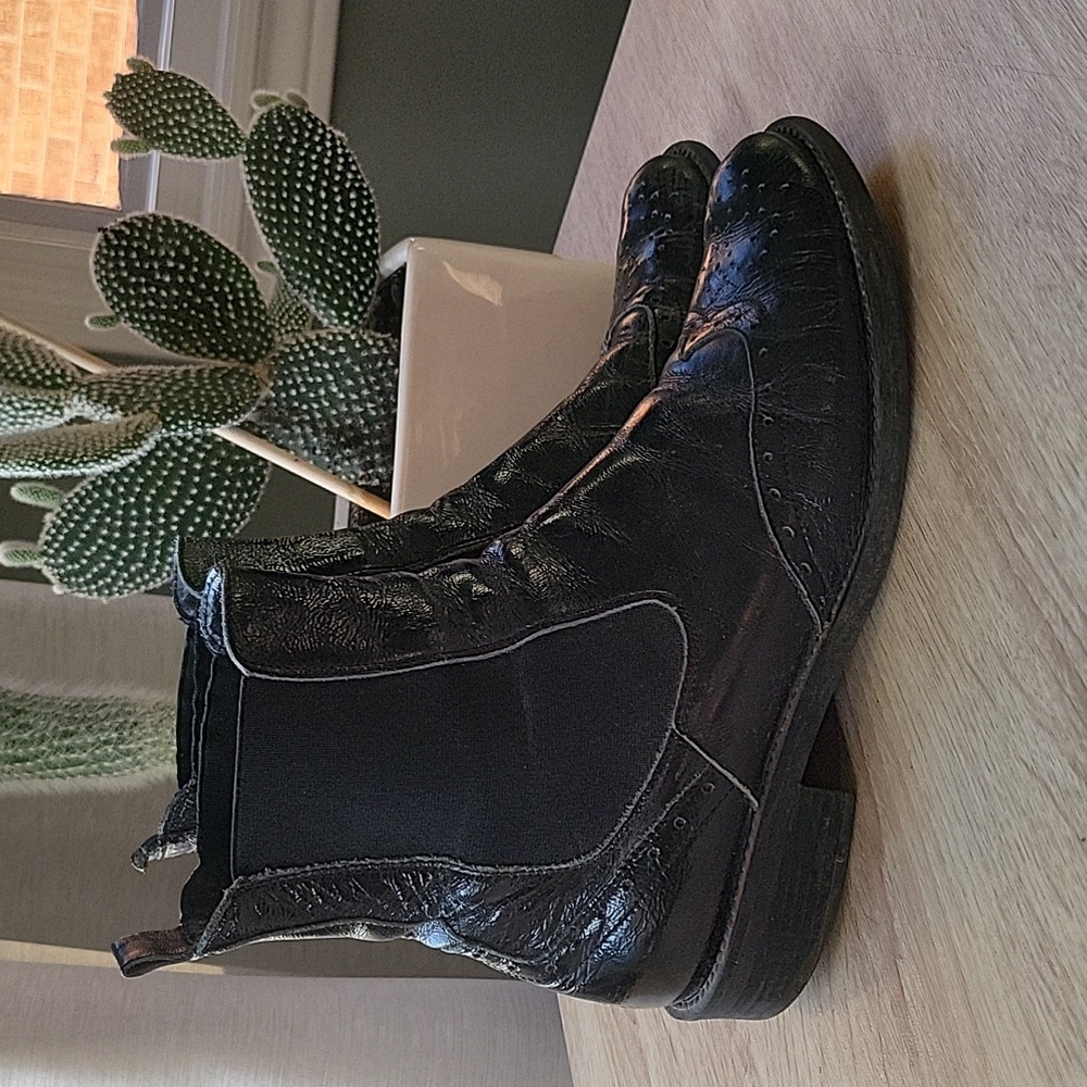 Lavorazione Artigiana CHELSEA Boots